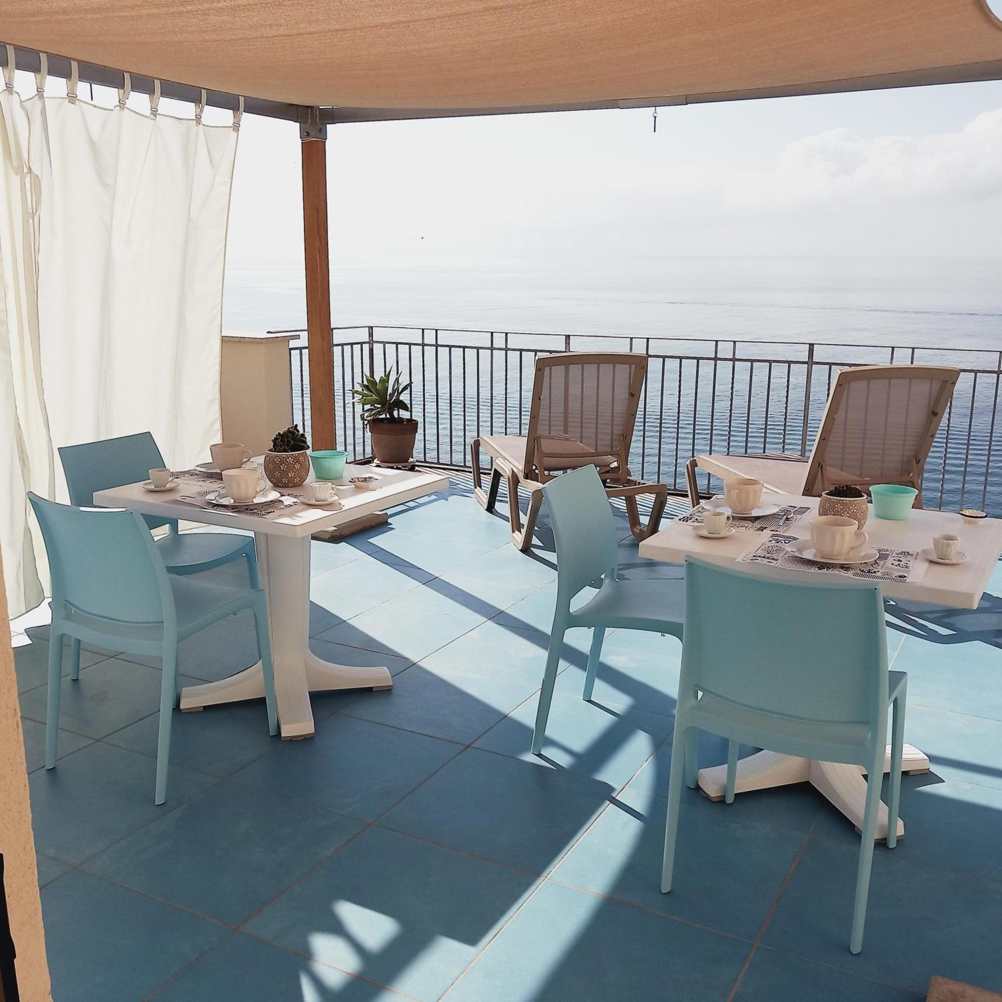 Casa Vacanze E B&B Oltremare Marina di Camerota Exterior photo