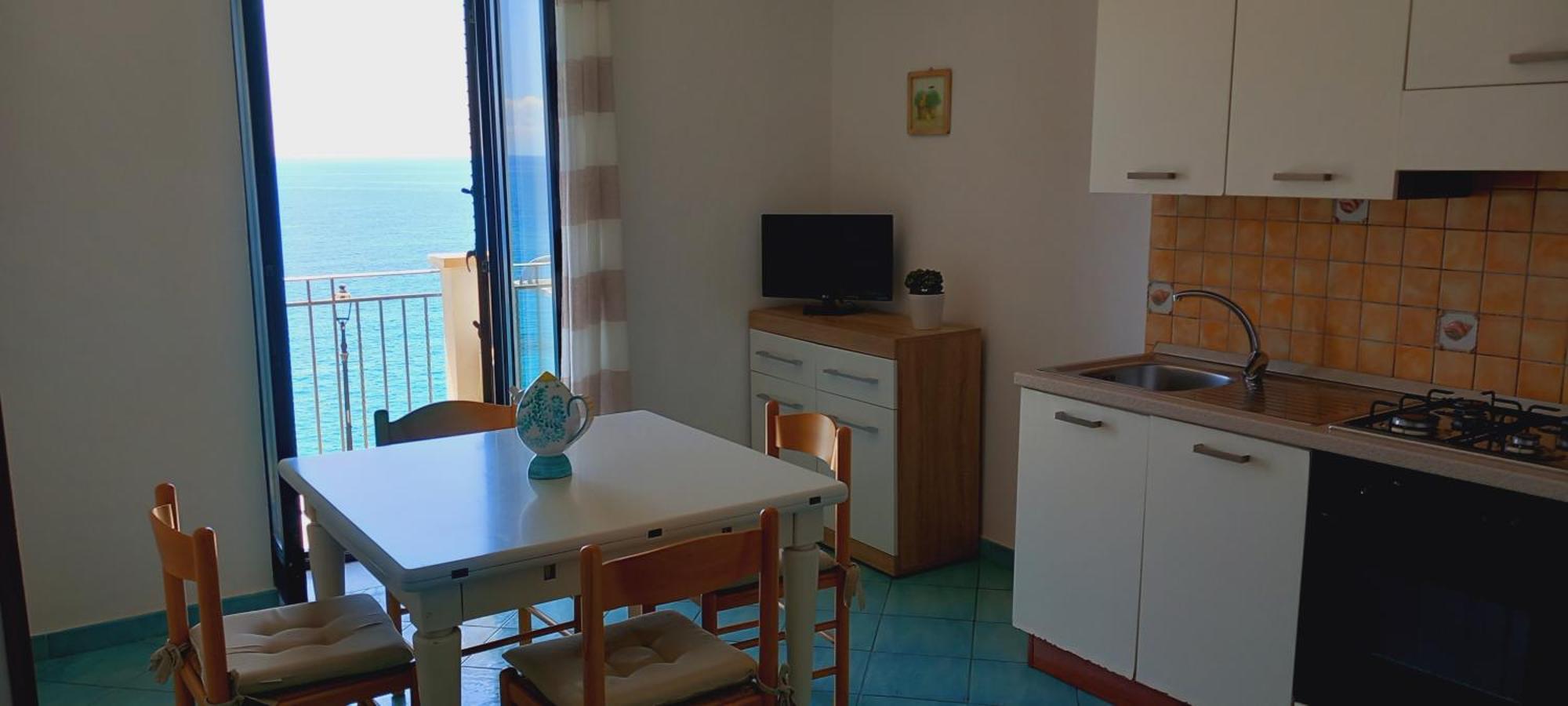 Casa Vacanze E B&B Oltremare Marina di Camerota Exterior photo