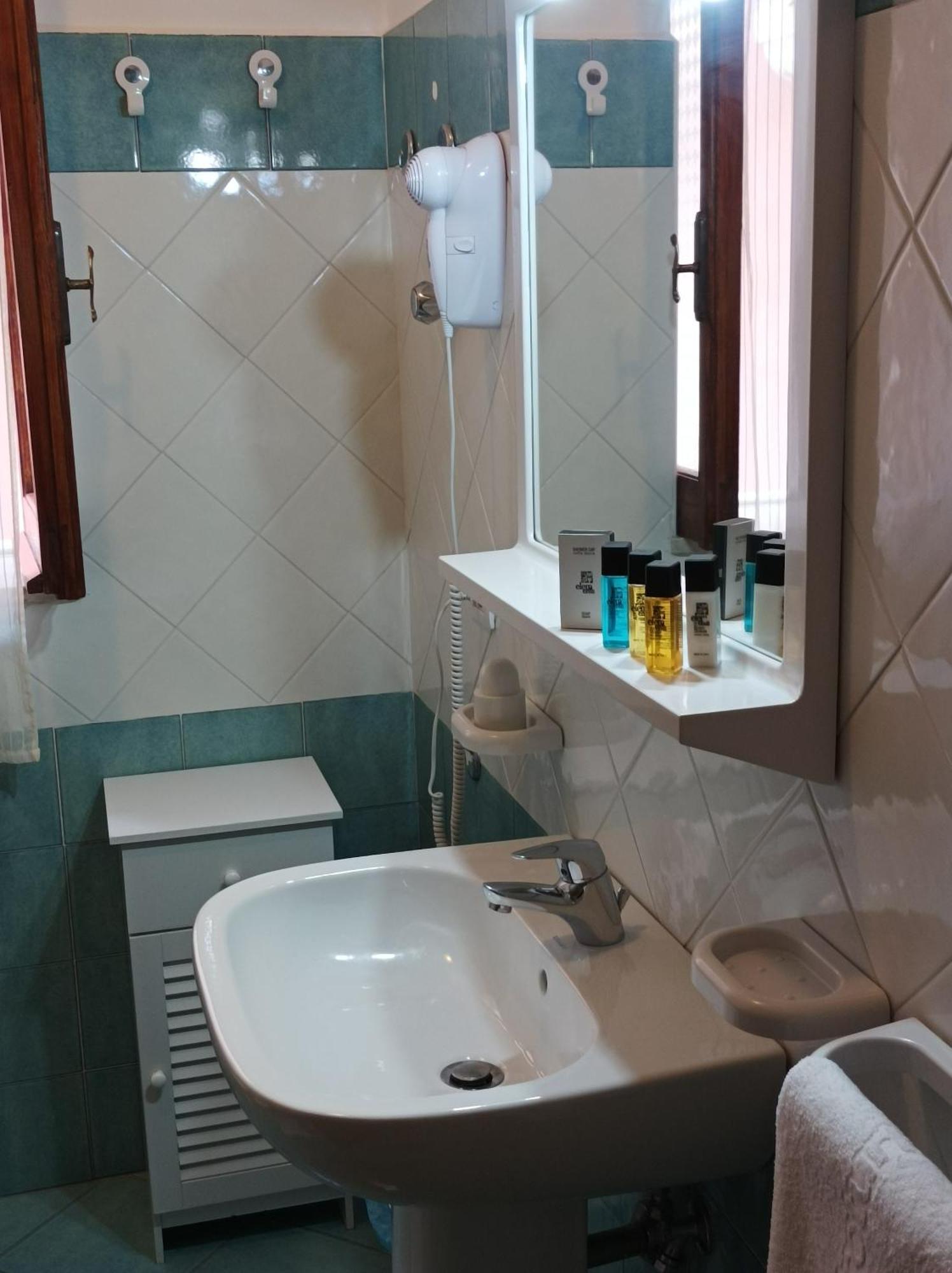 Casa Vacanze E B&B Oltremare Marina di Camerota Exterior photo